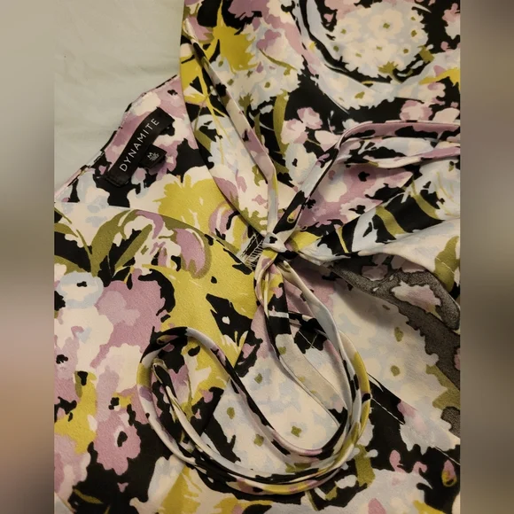 DYNAMITE Satin Cami M - Picture 7 of 7